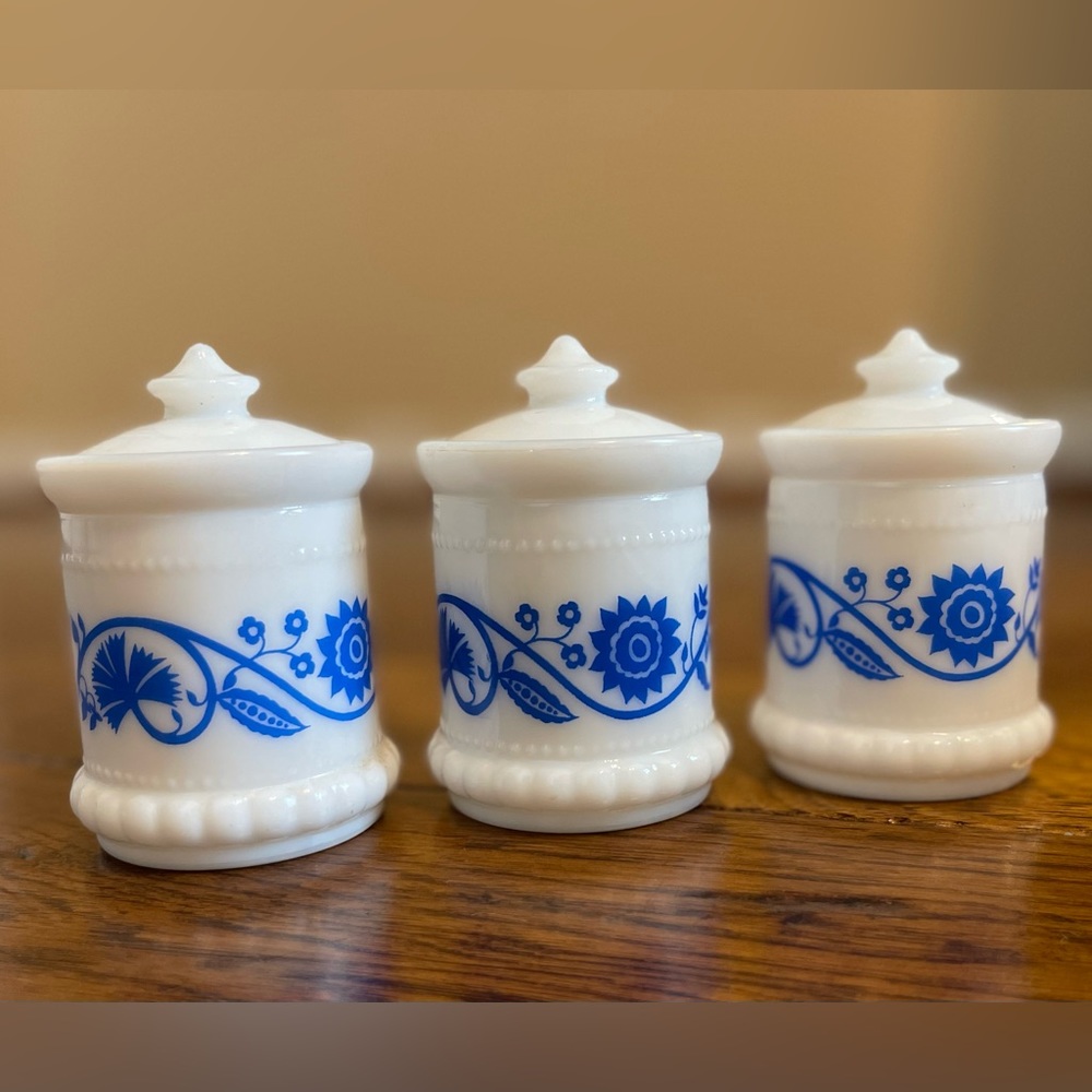 Hazel Atlas Sweet Pea Spice  Jars